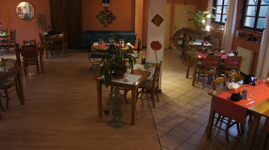 Le Natural Hotel Selongey Eksteriør billede